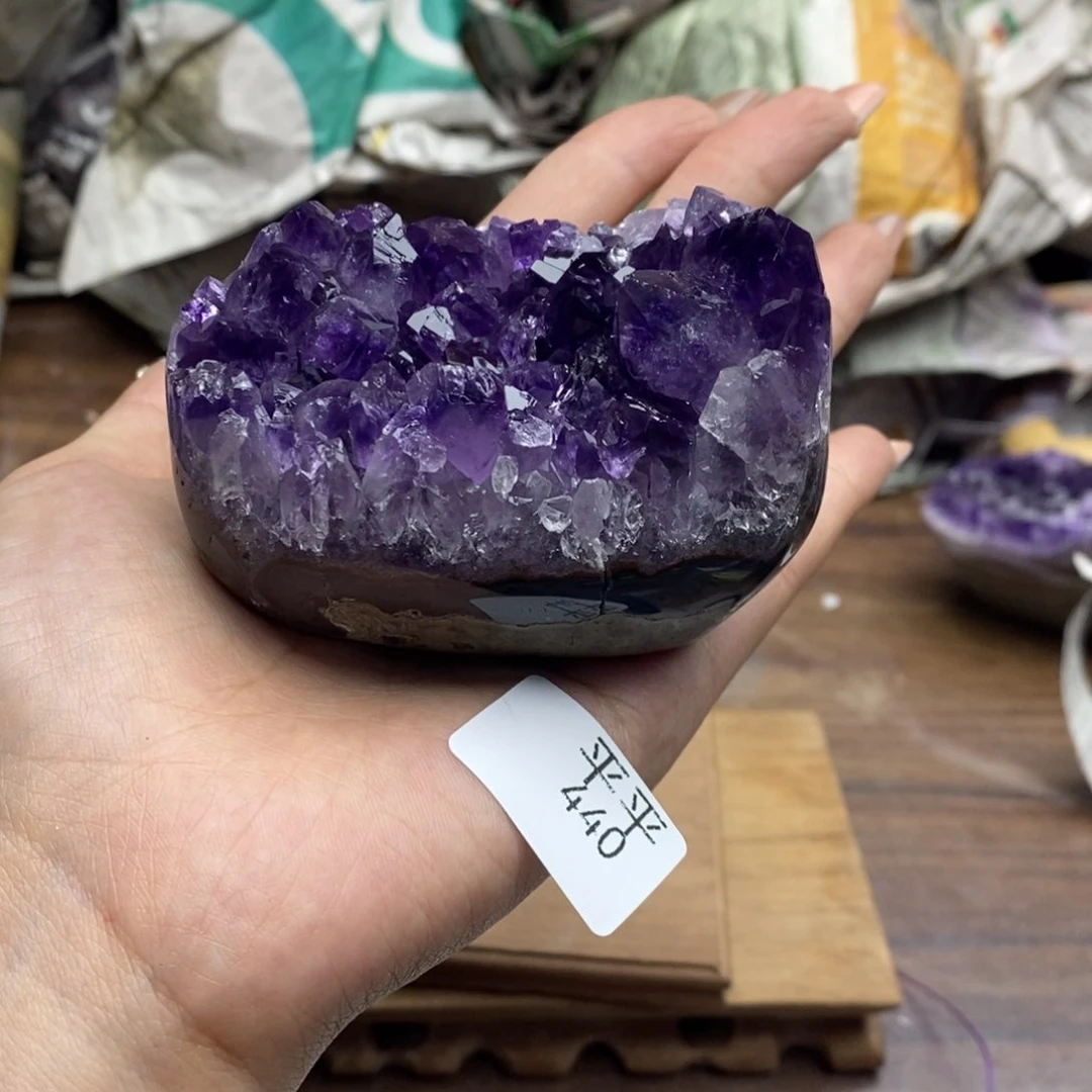 乌拉圭未镶嵌紫晶