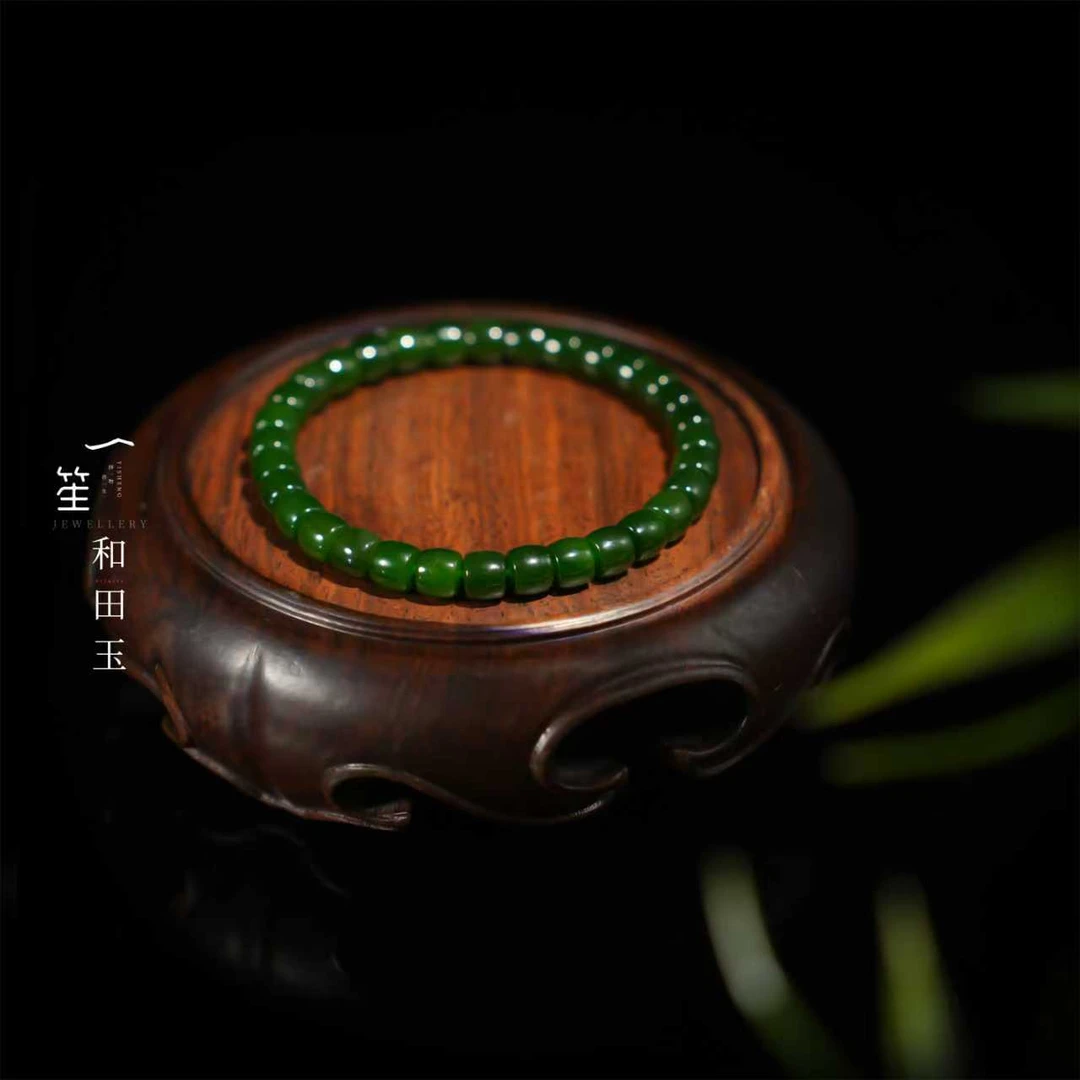 【一笙珠宝】秋至 · 和田玉碧玉菠菜绿直切手串约6~7mm YS22742