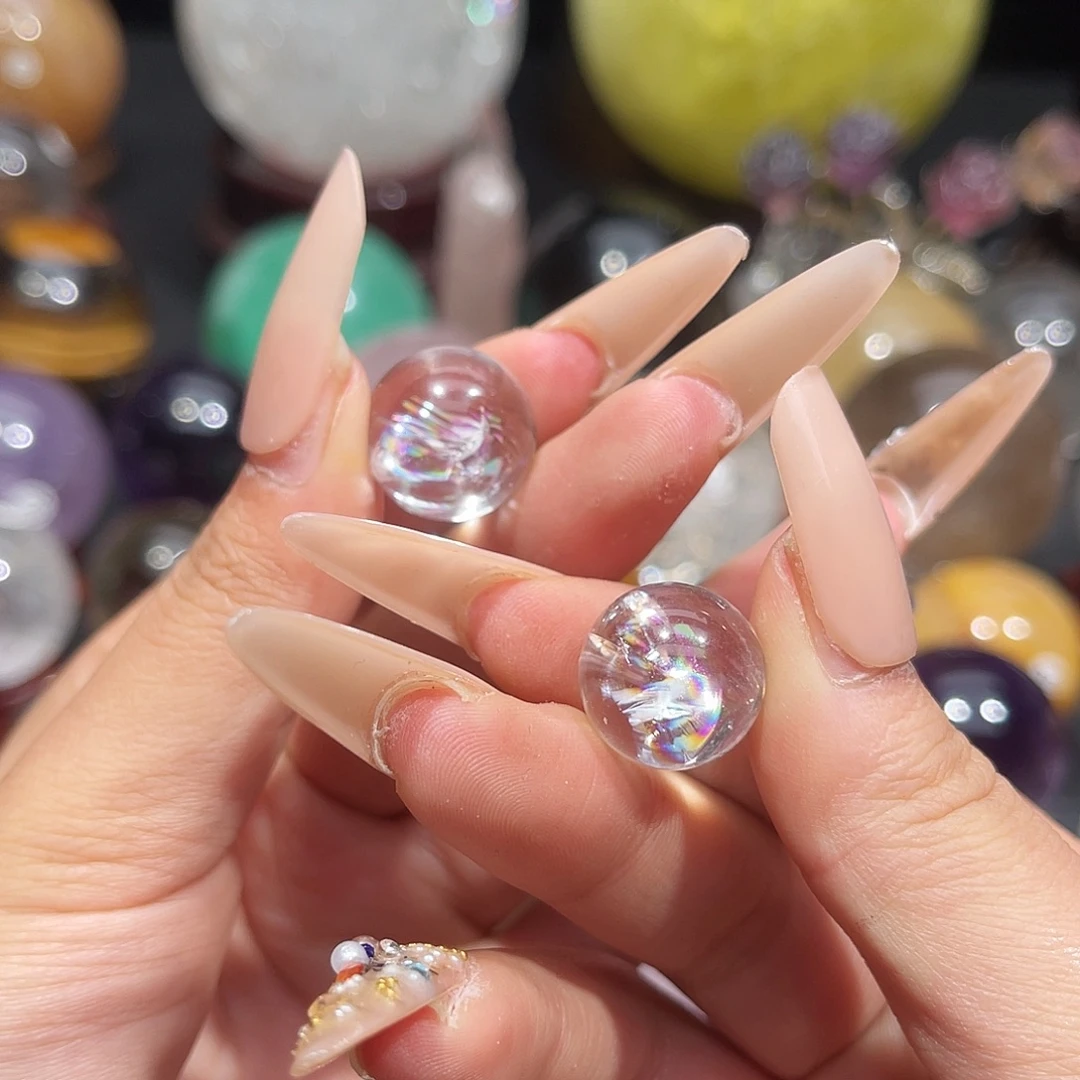 珠宝半成品未镶嵌水晶微瑕1.7