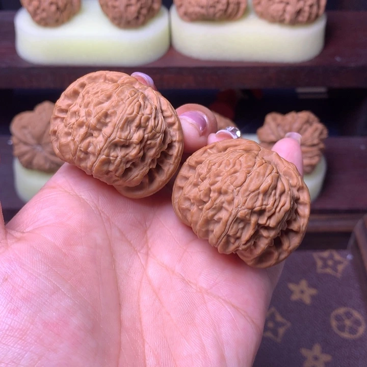 把件文玩核桃42闷白