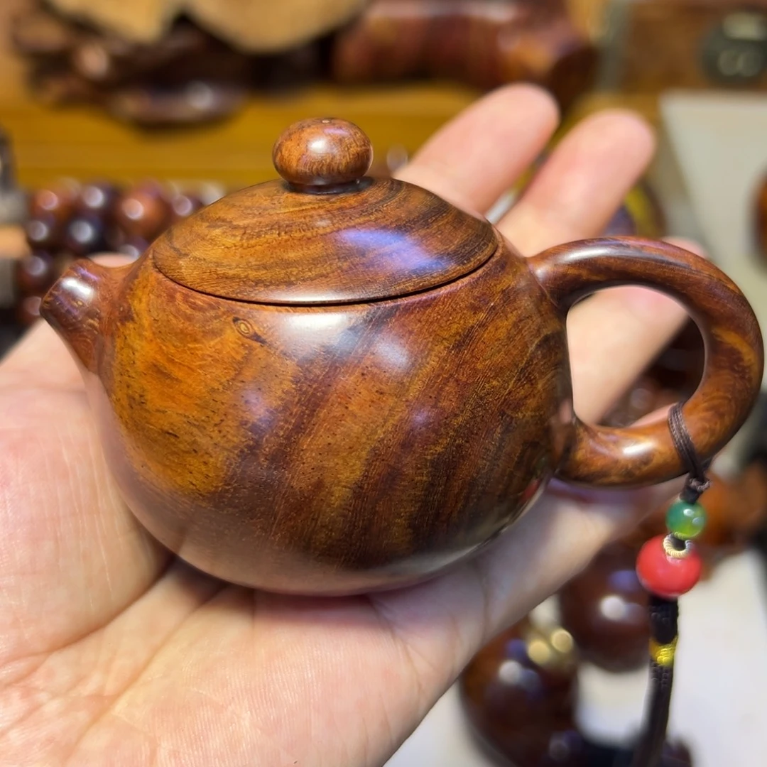 黄花梨/降香黄檀把件流***夜黄花梨