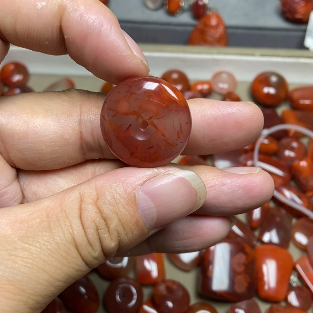 南红玛瑙吊坠(不含链)未镶嵌