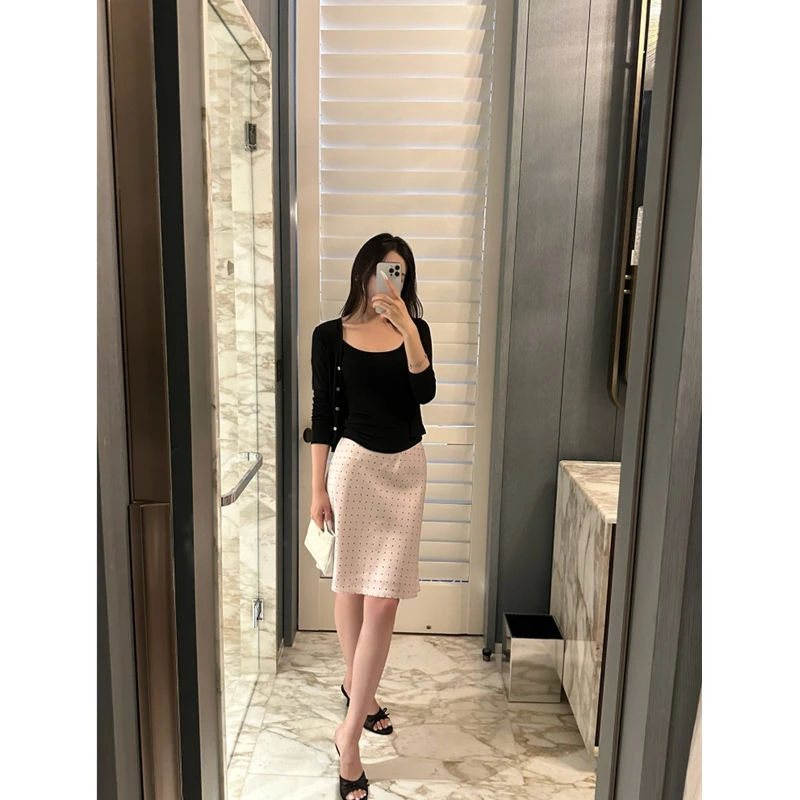Du家粉咖波点 俏皮缎面波点鱼尾半裙法式高级感A字裙