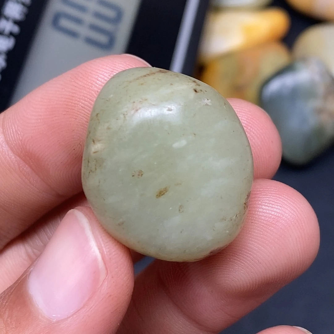 和田玉（糖玉）未镶嵌挂件