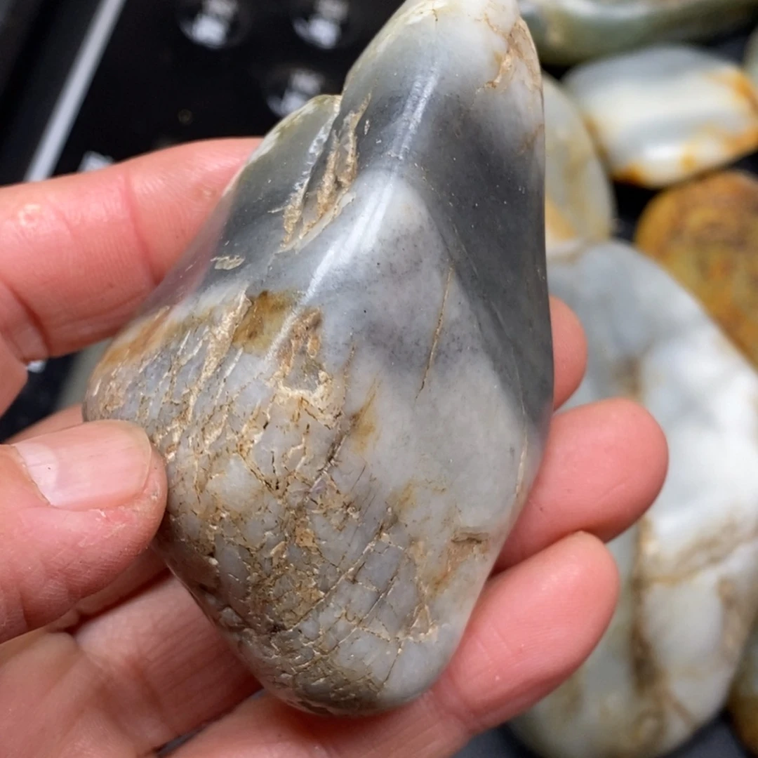 和田玉（糖玉）挂件未镶嵌