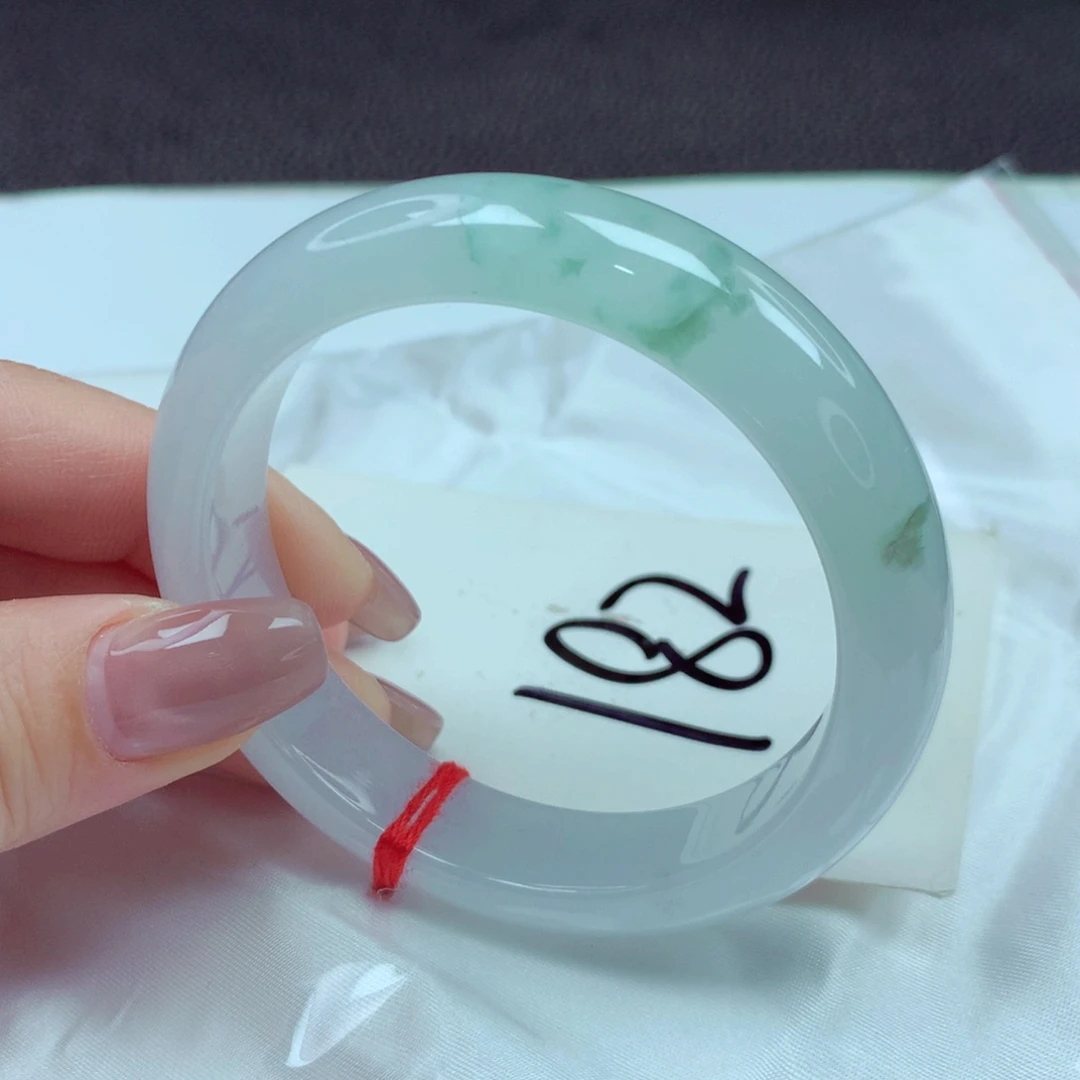 翡翠手镯未镶嵌手镯53