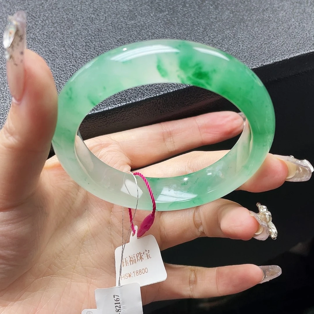 石英质玉未镶嵌手镯60