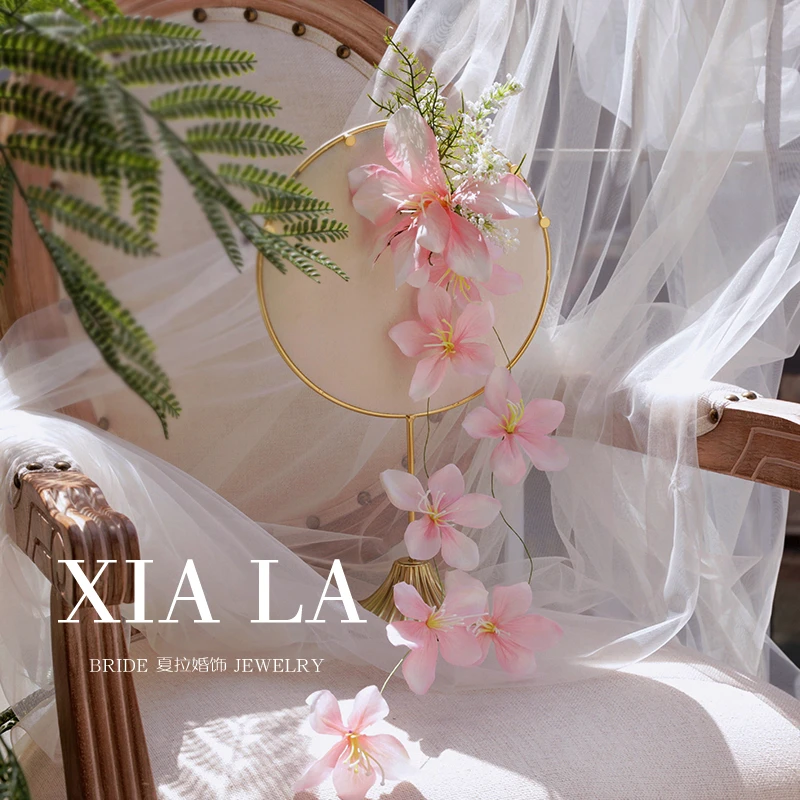 夏拉原创设计甜美减龄粉色花朵新娘晨袍头饰法式公主发夹拖尾花串