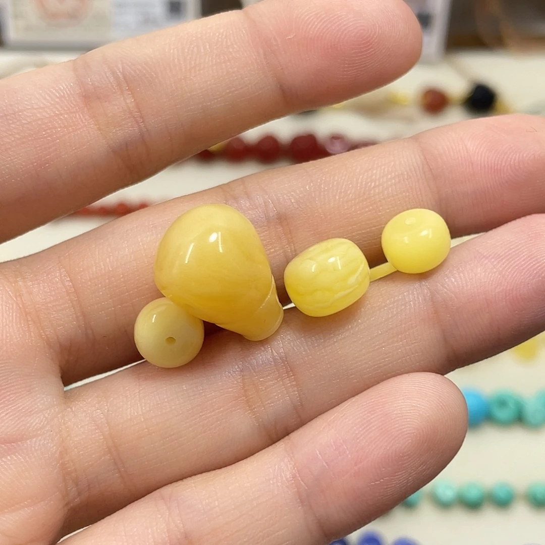 琥珀未镶嵌裸石8m一对 10m单颗 12➕三通