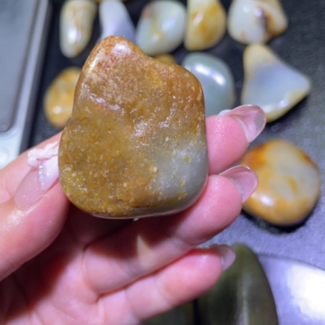 【闪购商品】颈饰未镶嵌和田玉