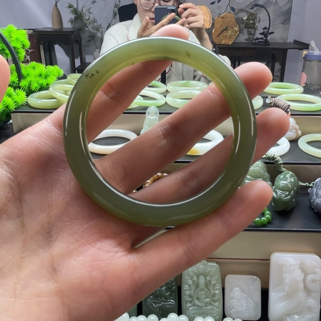 和田玉未镶嵌手镯青海湖水绿53
