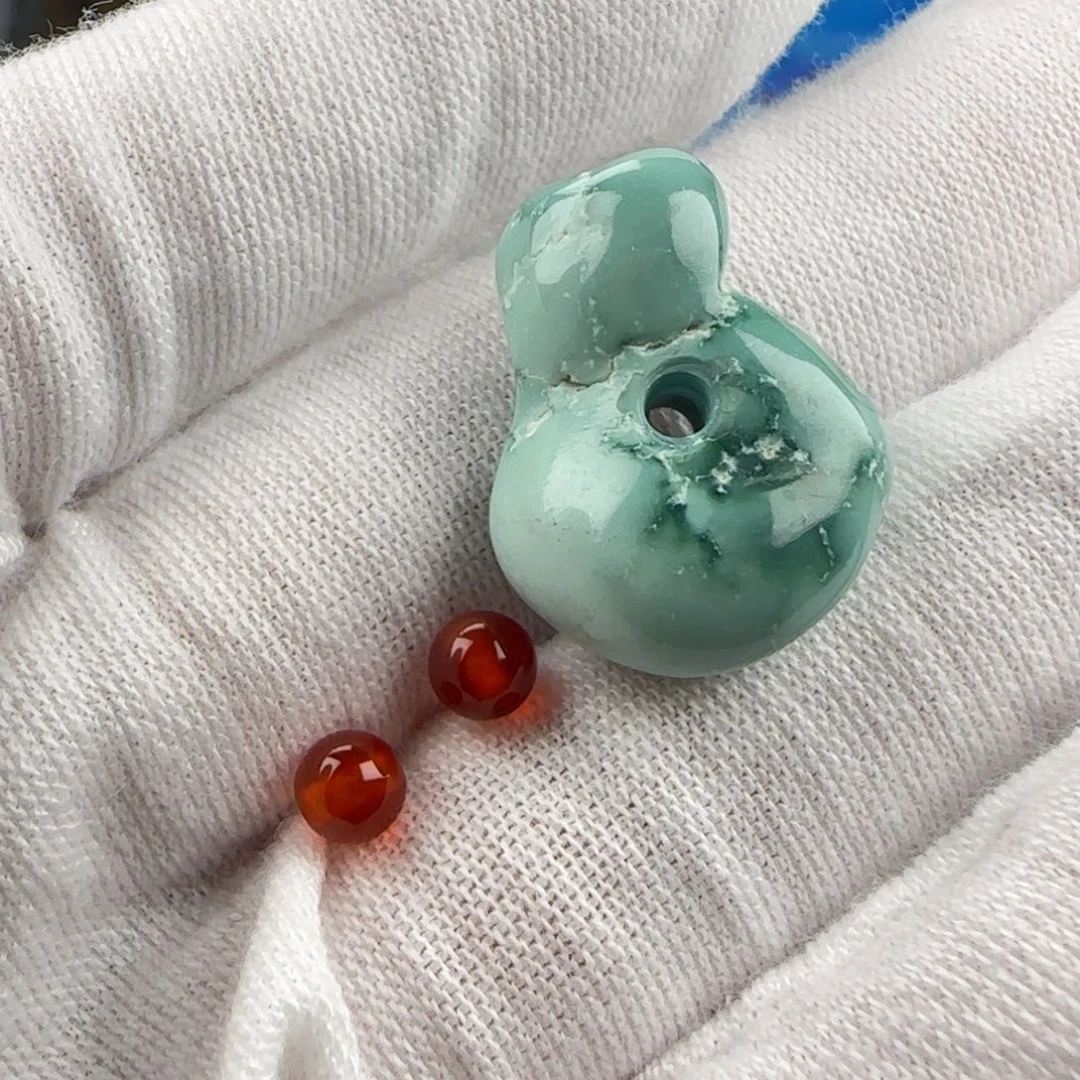 未镶嵌配饰南红玛瑙
