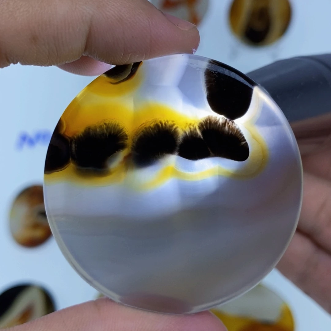 玛瑙/玉髓未镶嵌珠宝半成品