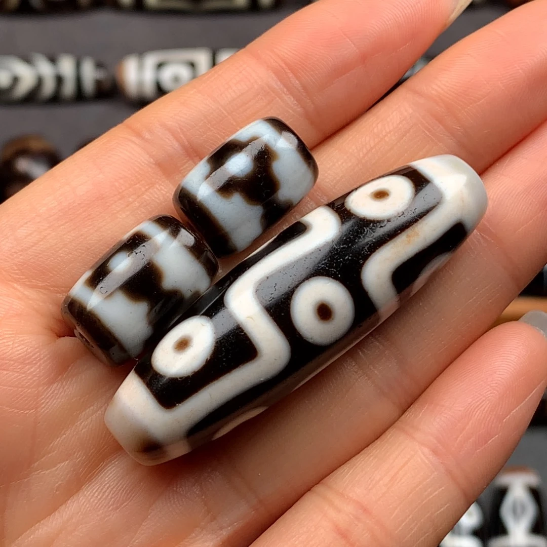 吴***虑玛瑙/玉髓未镶嵌玛瑙天珠锁骨链项链