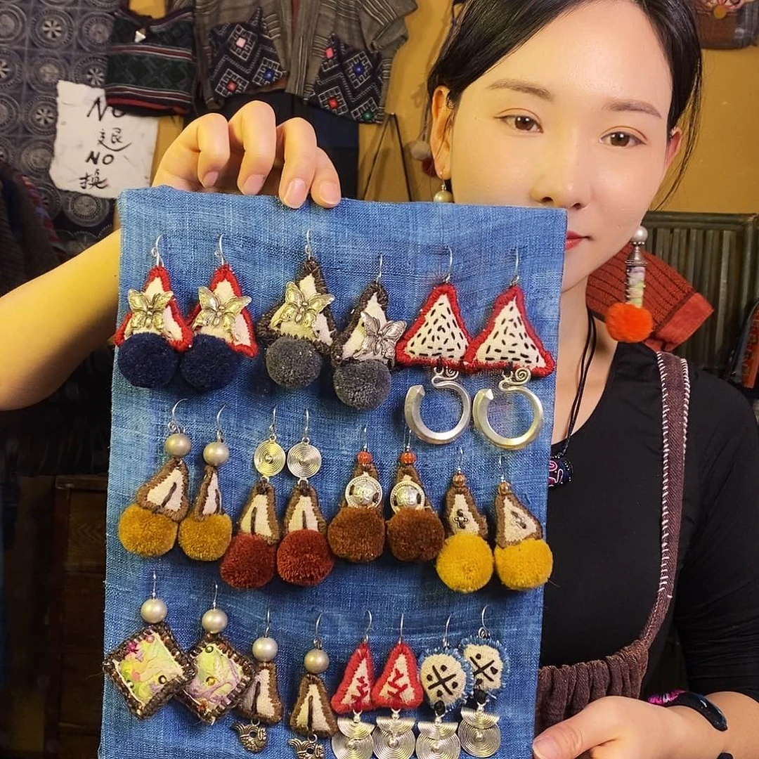 织绣手工制作耳环