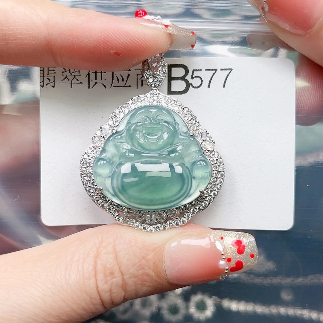 翡翠颈饰未镶嵌翡翠577