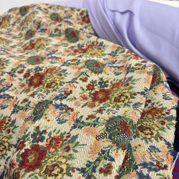 46复古油画色织提花碎花布料服装面料花布布料手工沙发布料3米价