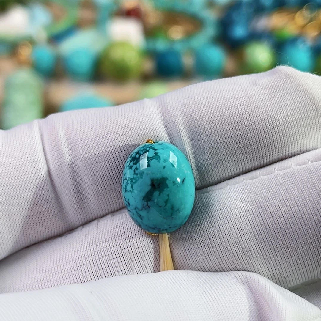 绿松石未镶嵌珠宝奇石