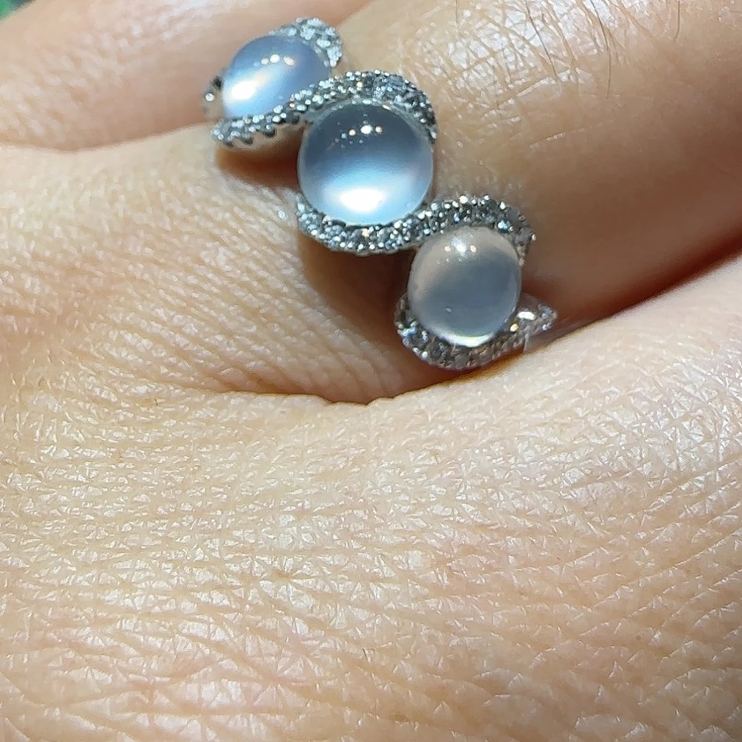 翡翠18K金镶嵌戒指戒指