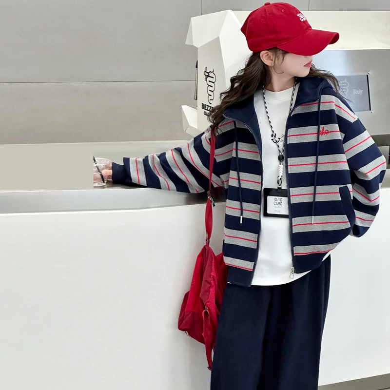 女童外套2025新款秋款上衣中大童小女孩洋气时尚连帽儿童开衫卫衣
