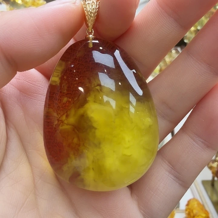 琥珀未镶嵌珠宝奇石