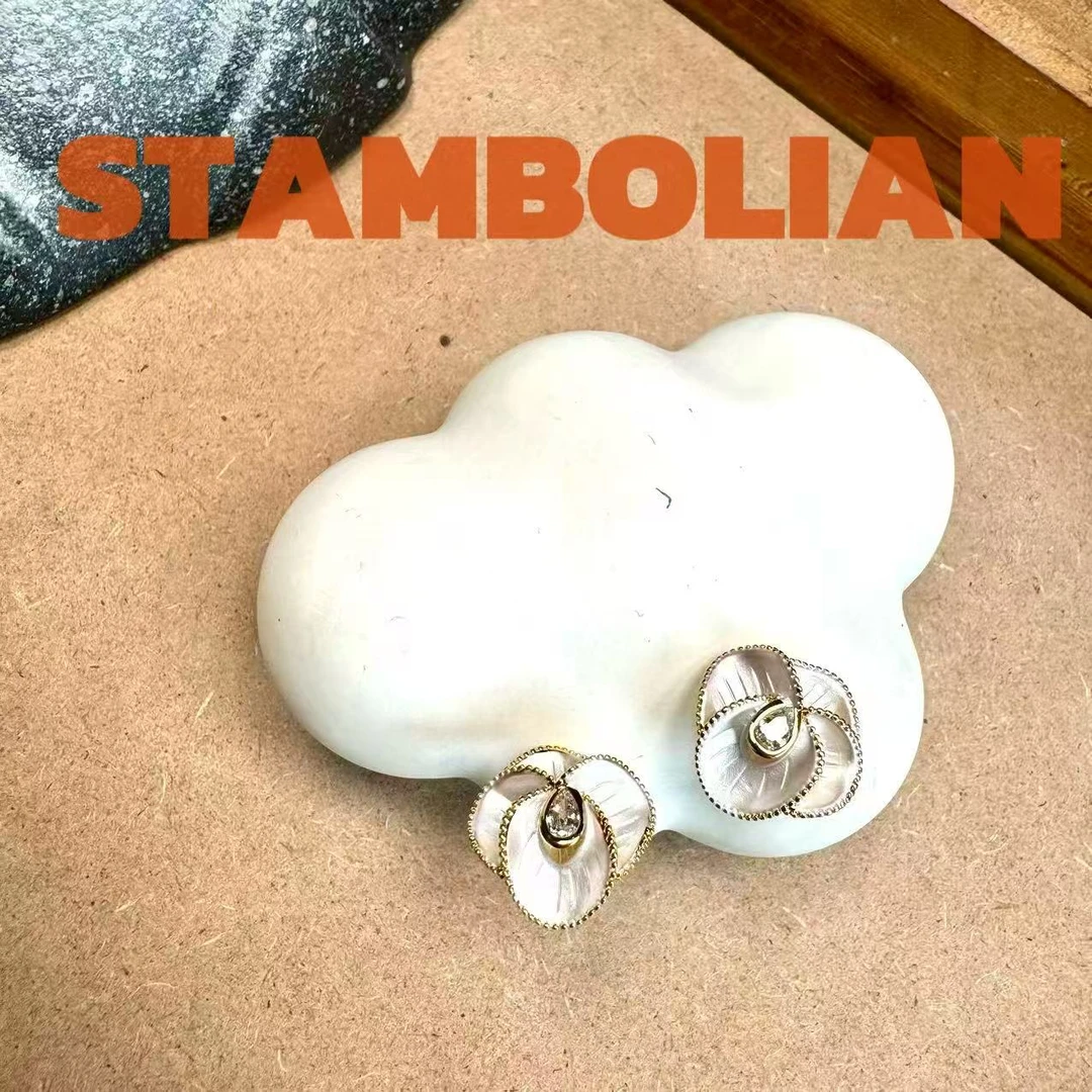 珐琅耳饰 正品STAMBOLIAN 【无蕊之花】白色珐琅耳钉YW664