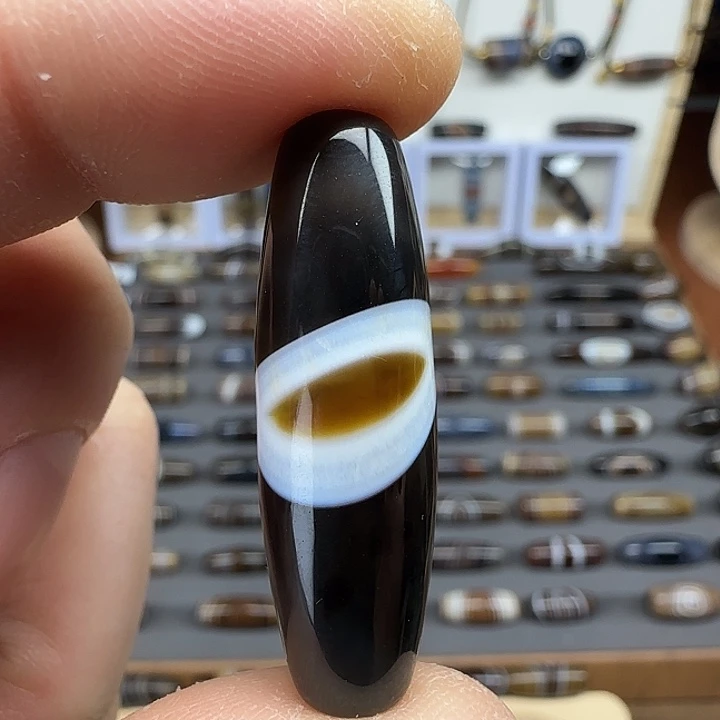 玛瑙/玉髓合金颈饰
