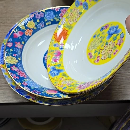 瓷片珐琅彩万花7.5寸2个深盘66666