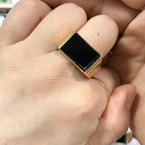 翡翠戒指18K金镶嵌缅甸天然A货翡翠