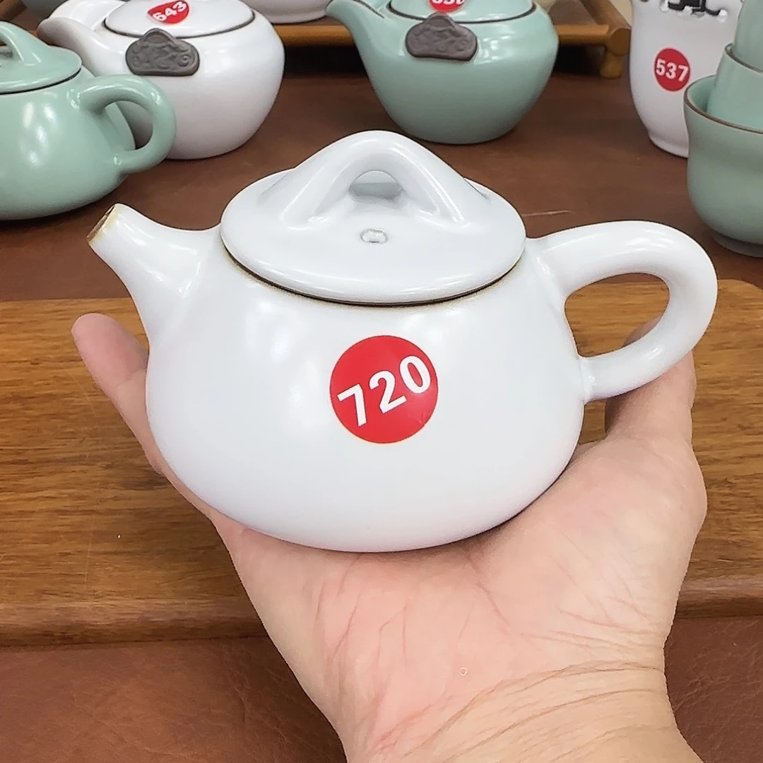 瓷片炸仓库，微瑕。。。。