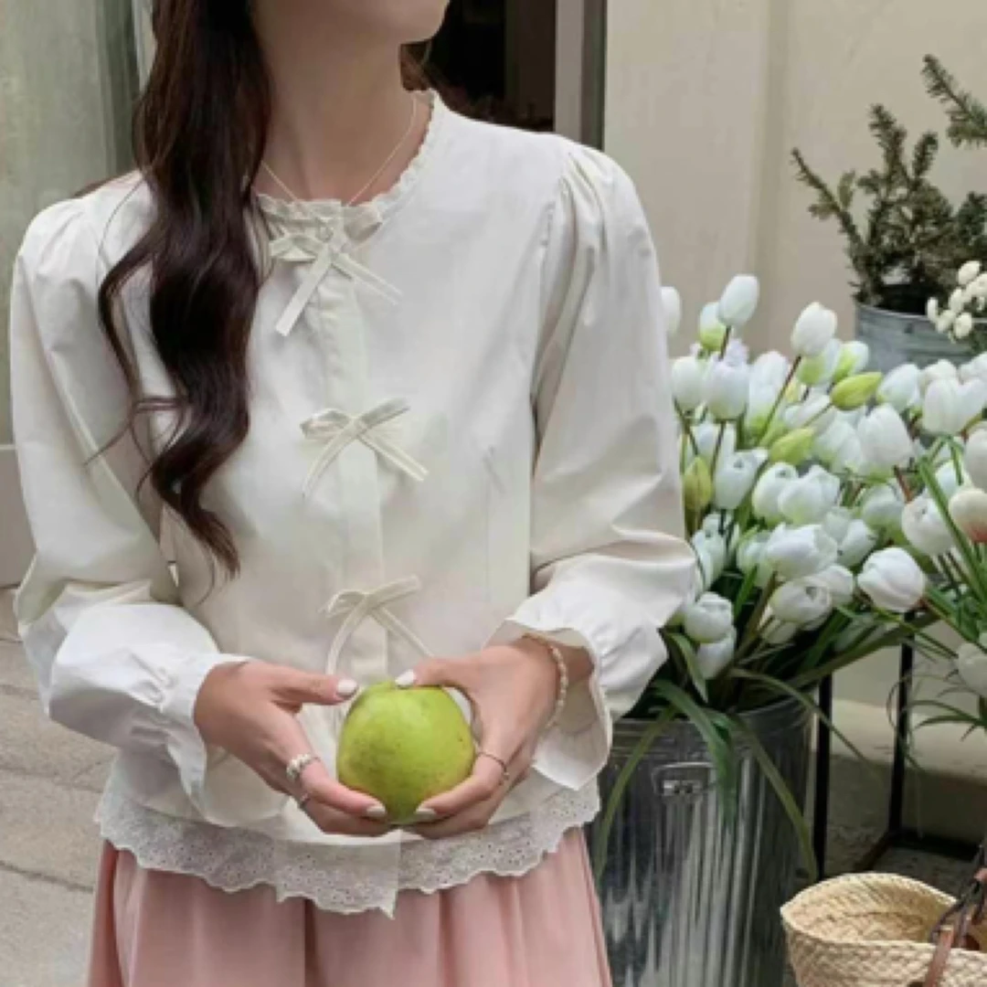 【刘灿私服】2025春季新品蝴蝶结花边长袖甜美气质衬衫