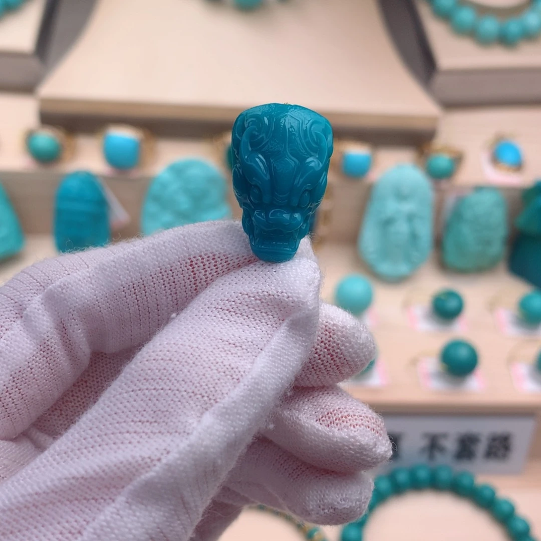 绿松石珠宝奇石未镶嵌