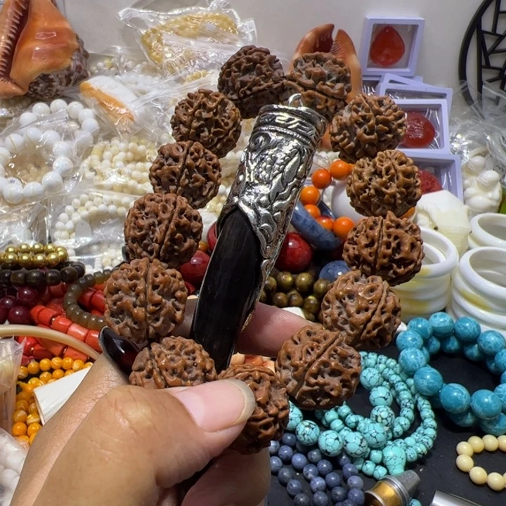 大果紫檀（缅甸花梨）四川黑挖王