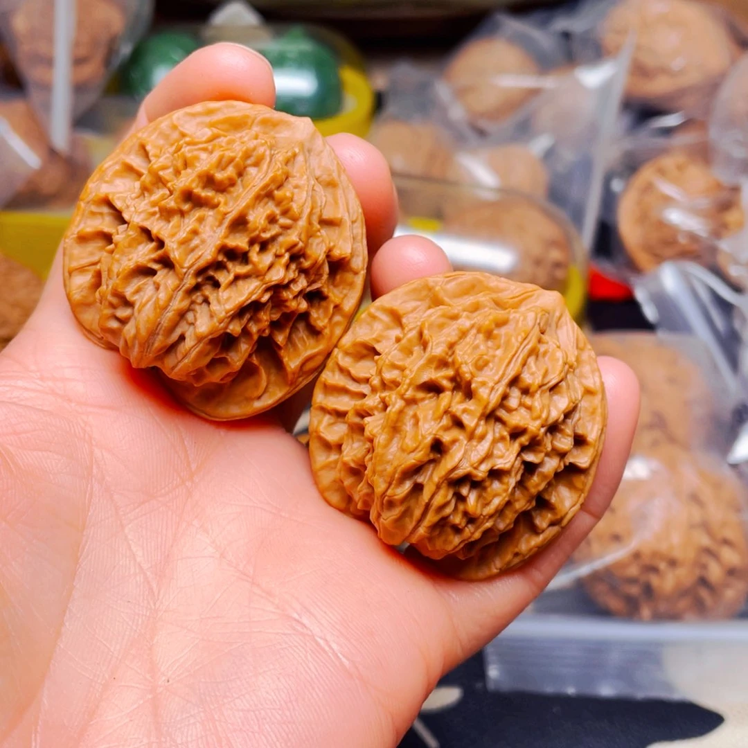 吊坠文玩核桃蟠龙纹