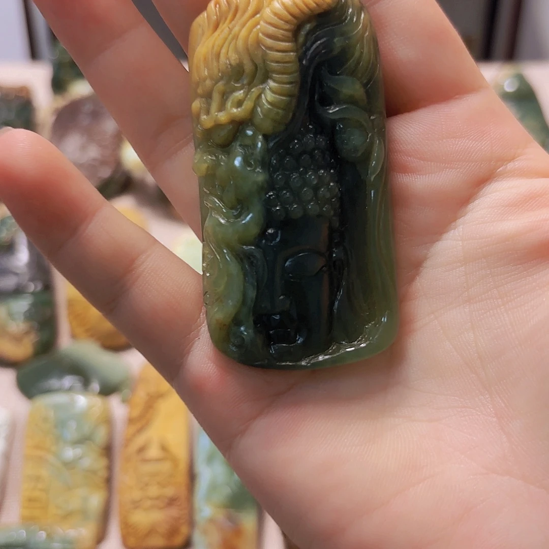 岫岩河磨玉（透闪石质玉）未镶嵌挂件
