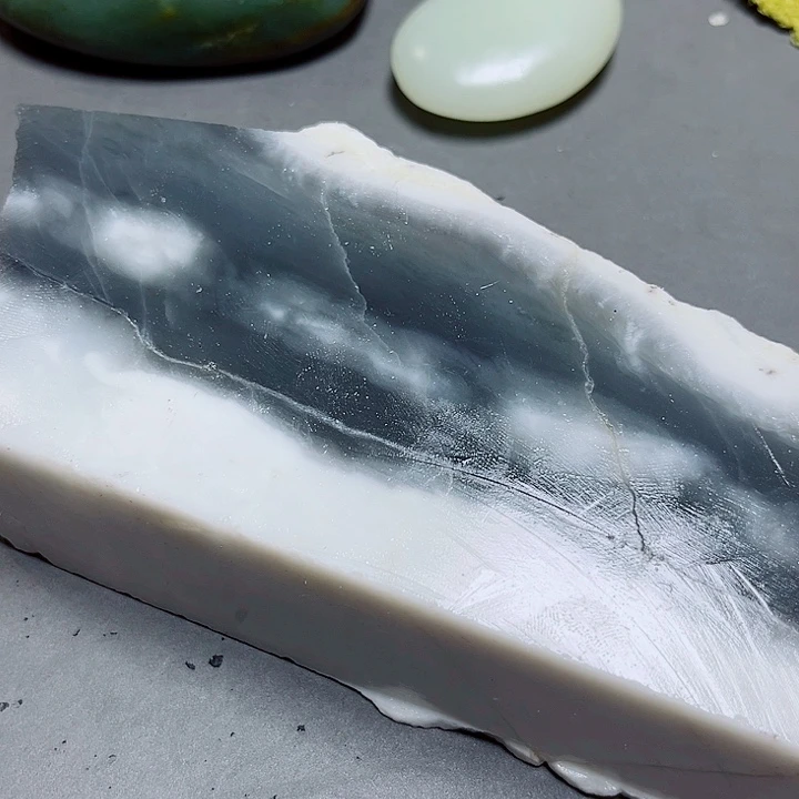 和田玉未镶嵌珠宝奇石