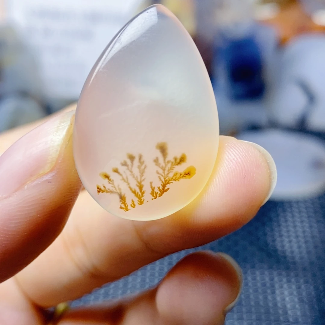 玛瑙/玉髓未镶嵌珠宝奇石