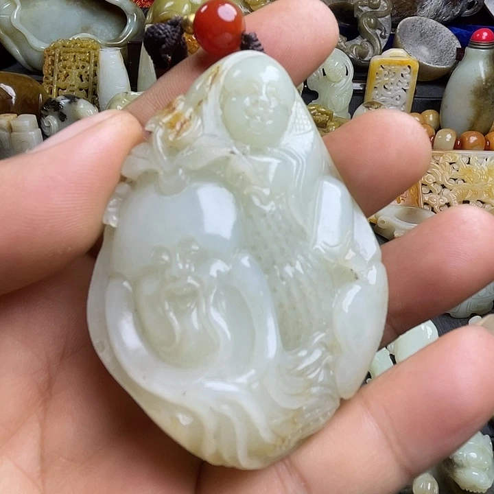 颈饰未镶嵌和田玉