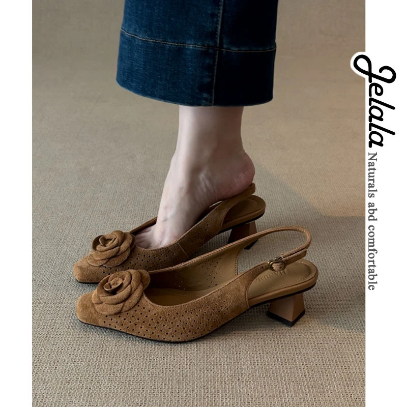 JELALA·复古雕花粗跟单鞋女夏透气软底舒适凉鞋D49