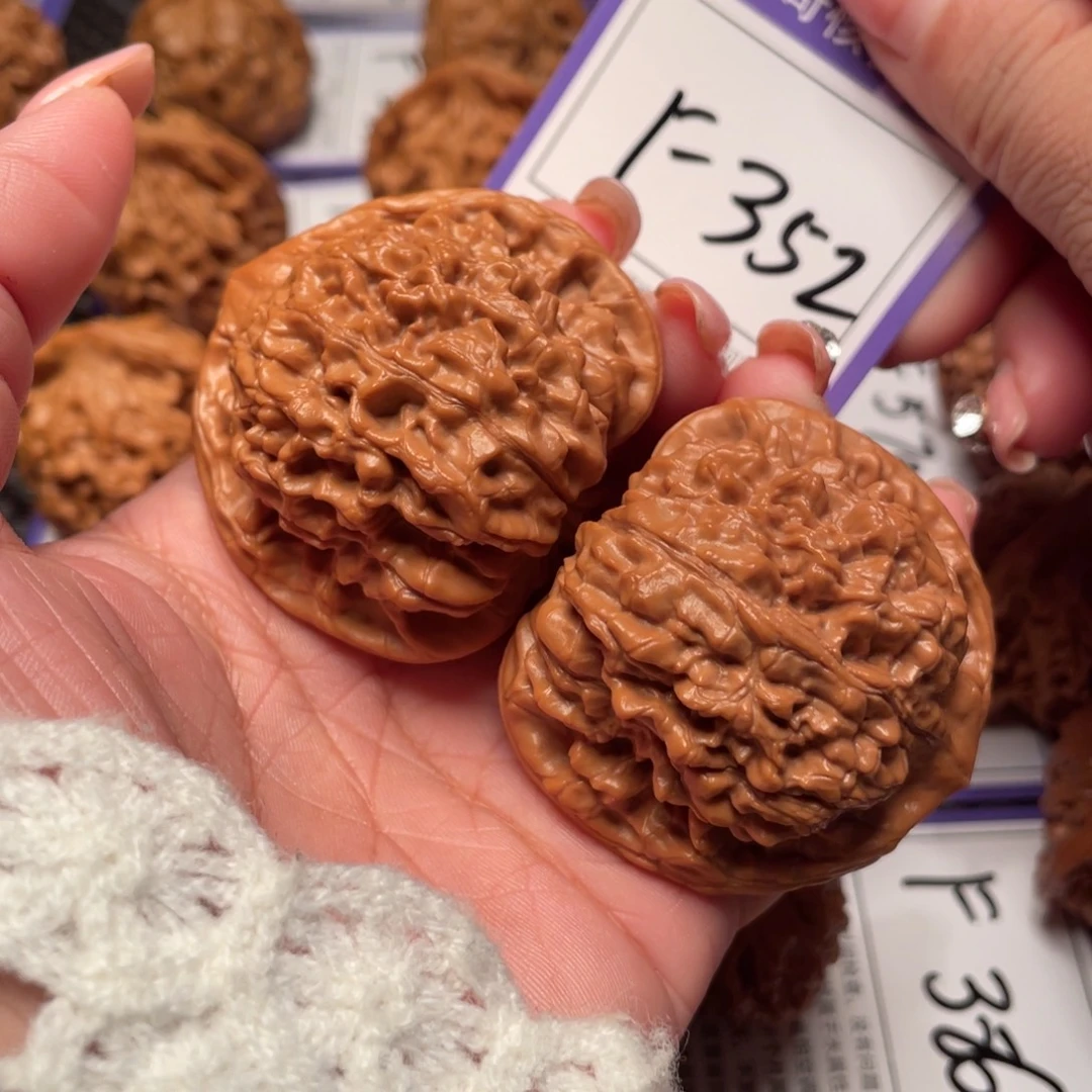 把件文玩核桃352号官帽48