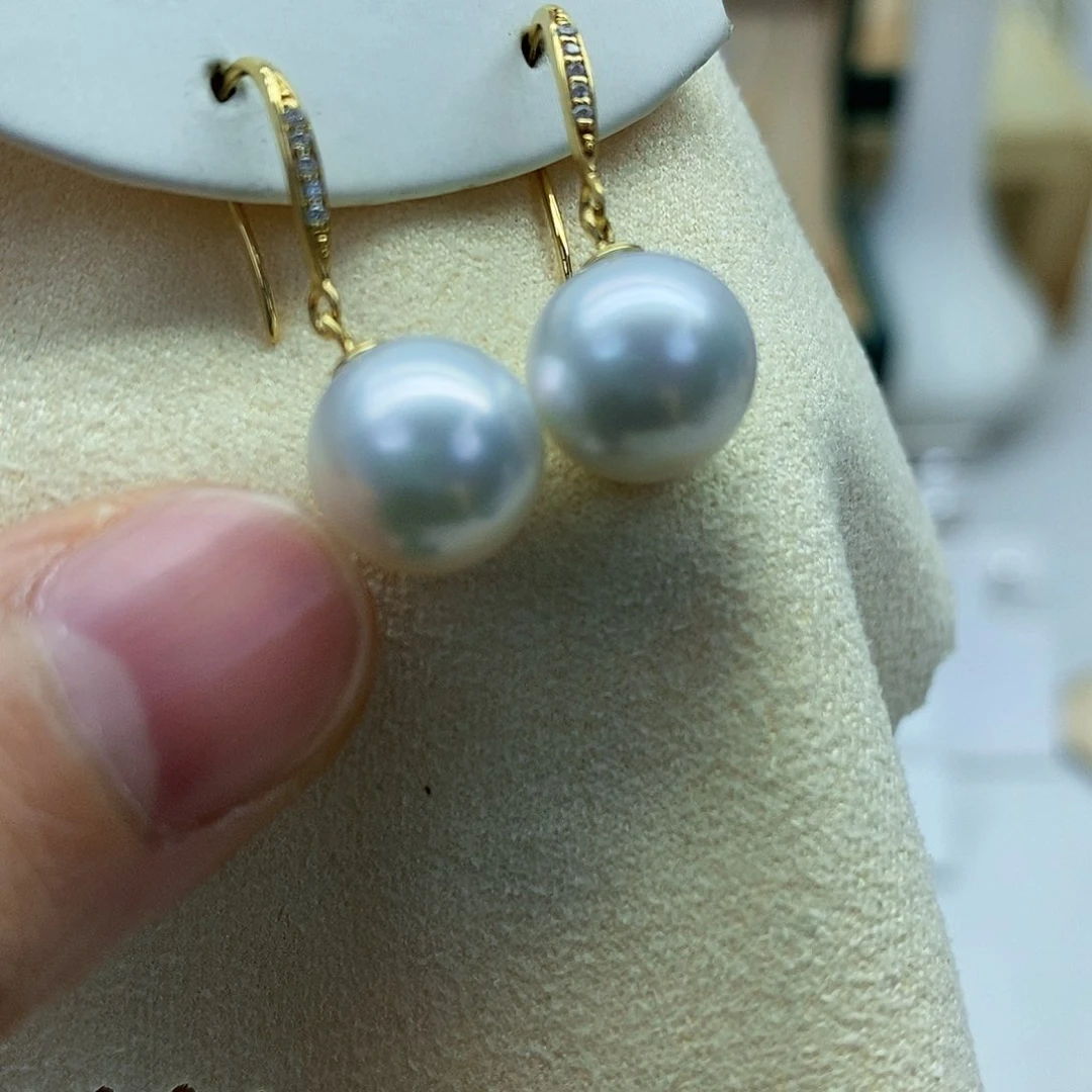 18K金镶嵌耳饰海水珍珠9-10