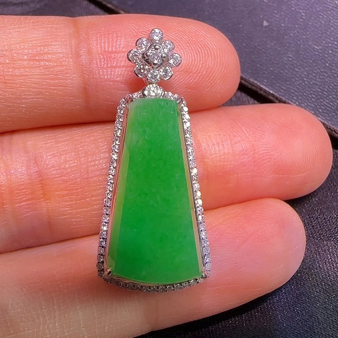 翡翠18K金镶嵌吊坠(不含链)