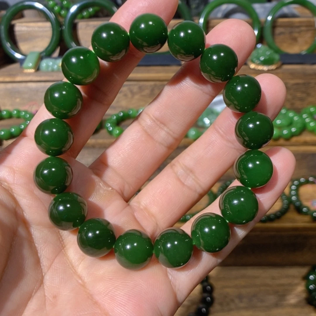 【闪购商品】吊坠(不含链)未镶嵌和田玉俄七点红皮菠菜绿手串12