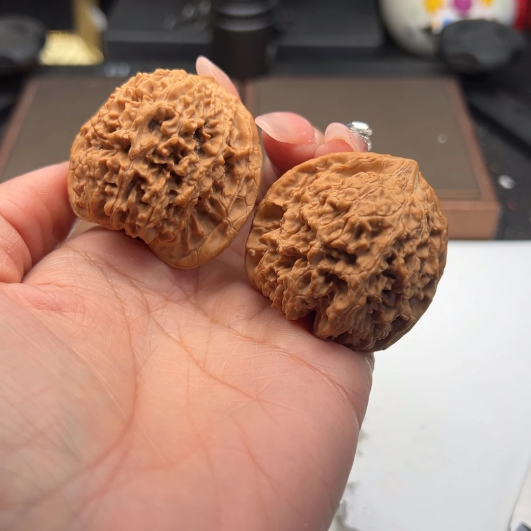 文玩核桃把件满天星