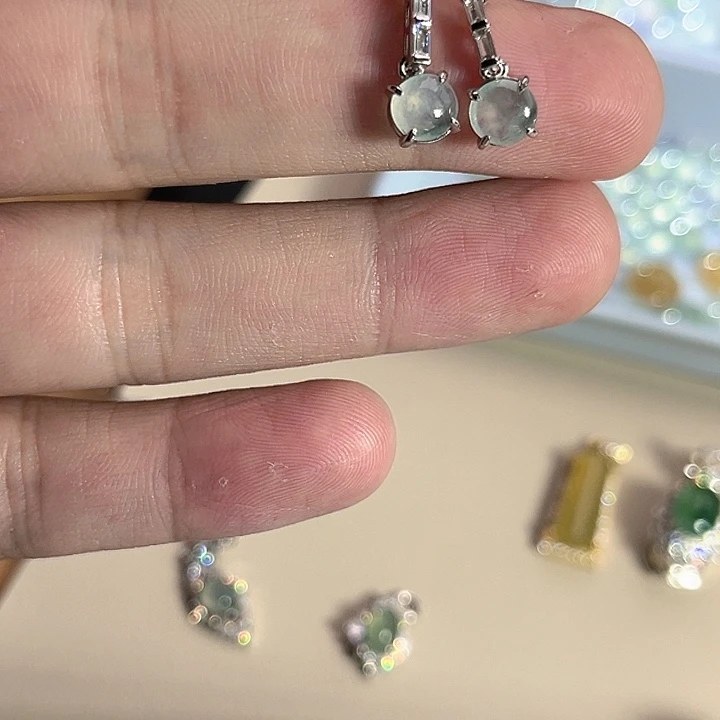 翡翠银S925镶嵌耳钉