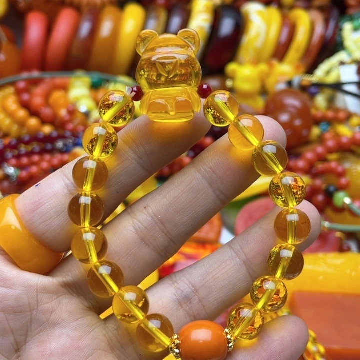 树脂制品89号小熊手串