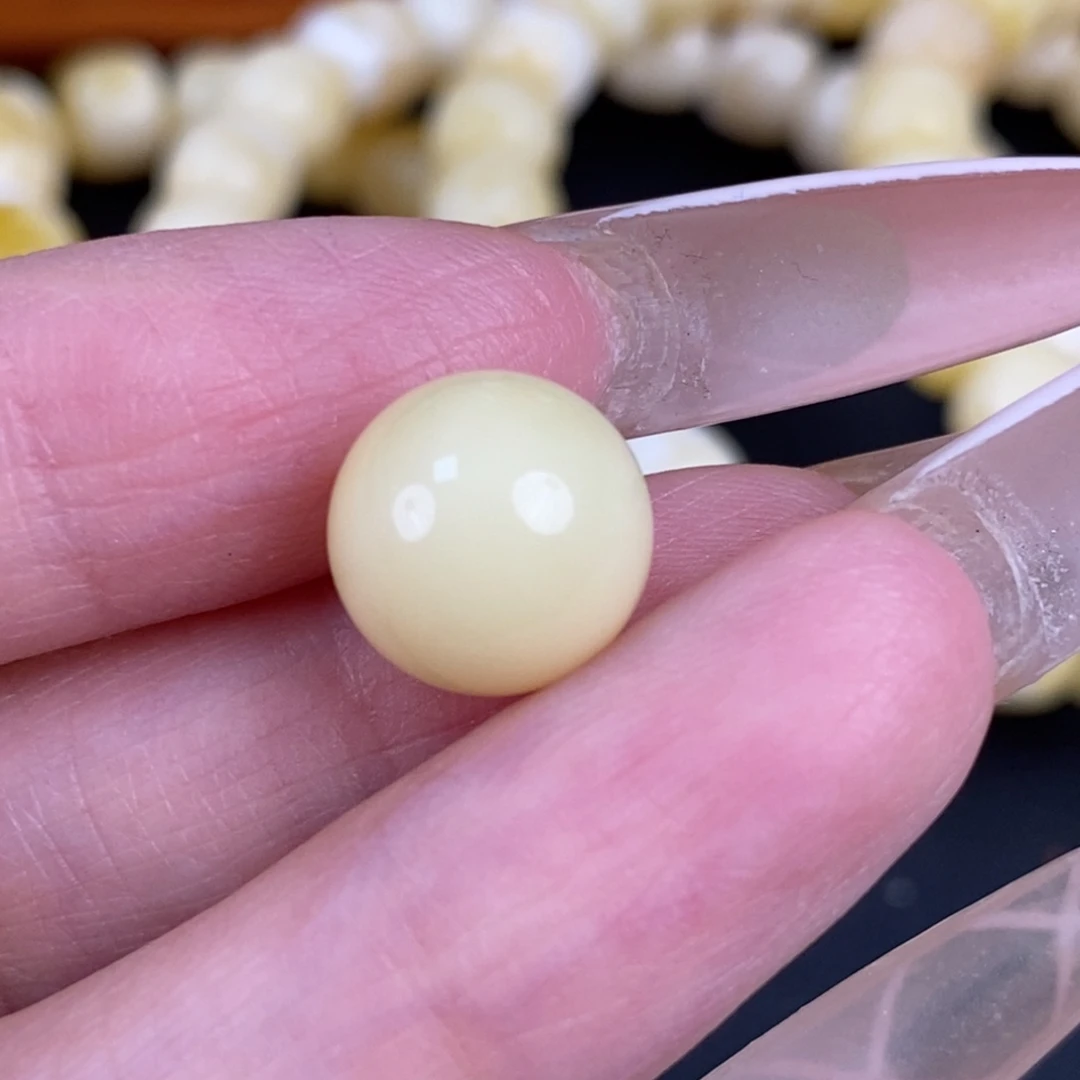 琥珀未镶嵌珠宝奇石242