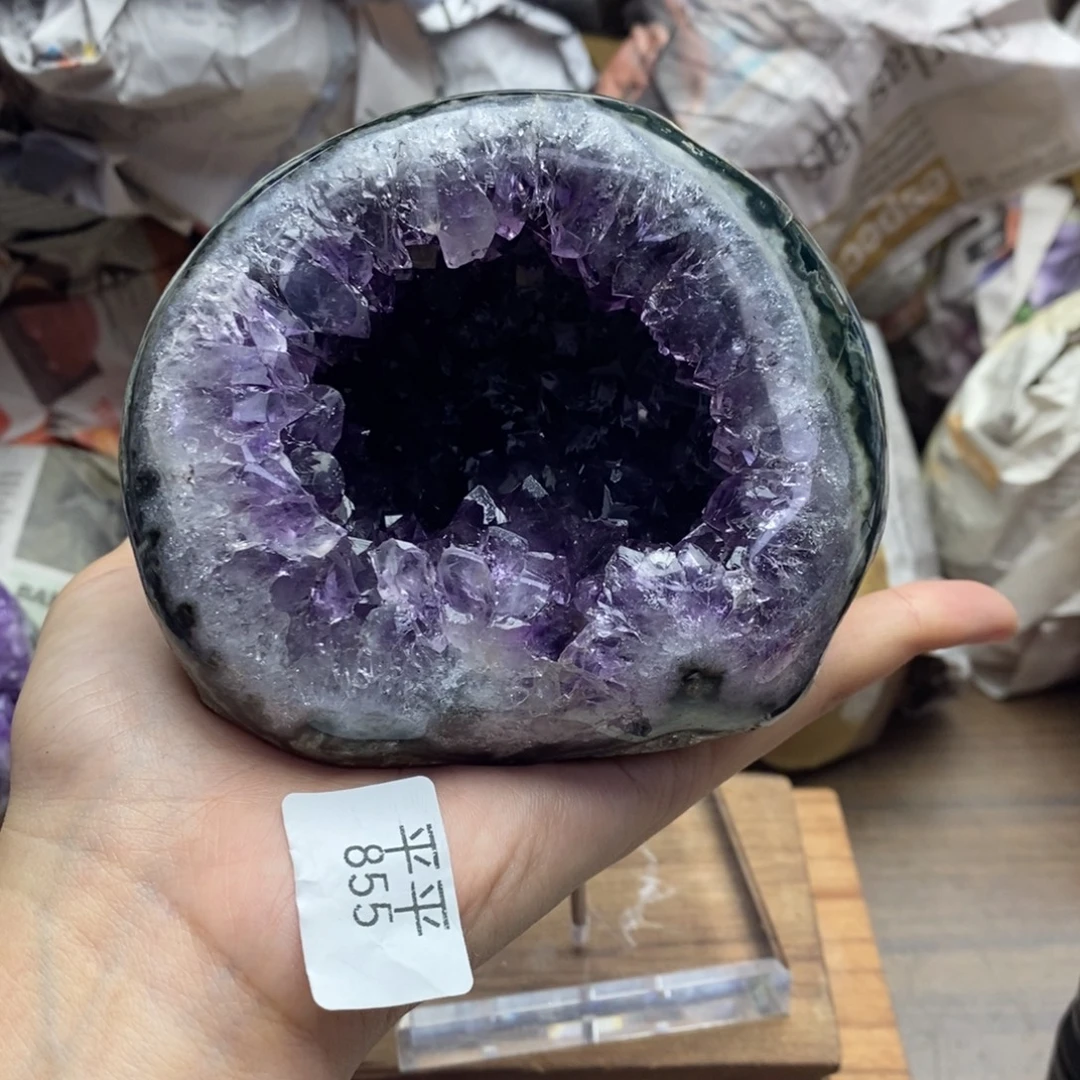 紫晶未镶嵌大型摆件（非配饰）