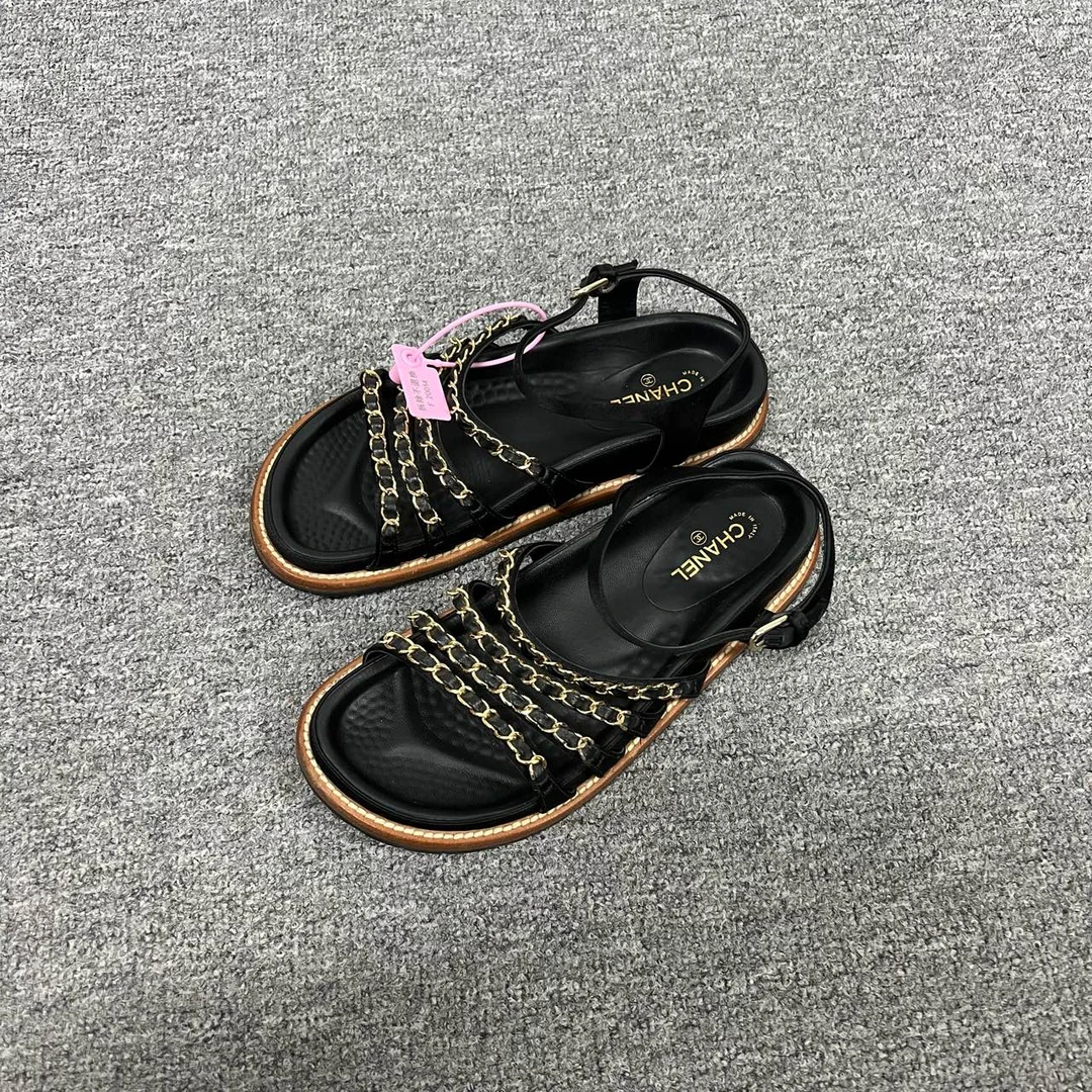 99新 Chanel/香奈儿 chanel黑色平底凉鞋36码