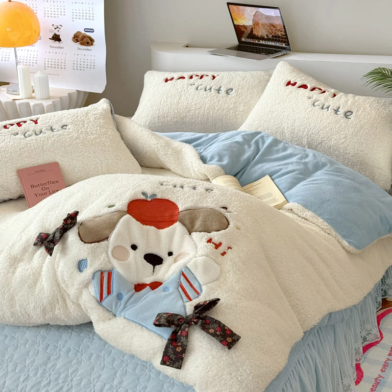 ●可爱立体贴布绣设计高克重绒细密柔软羊羔绒系列四件套
